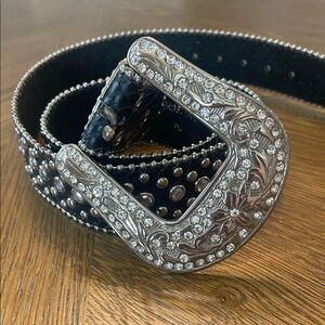 Elegant Silver and Black Embellished Women's western bling Belt